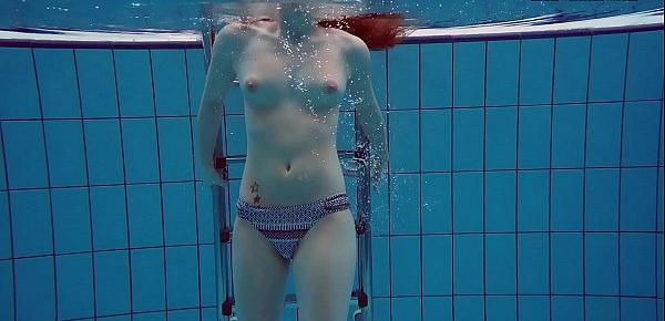  Liza Bubarek babe in the pool